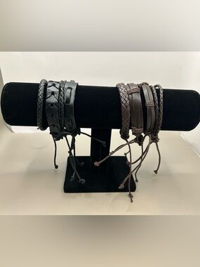 Set Men's Layered Leather Bracelets in Black and Brown